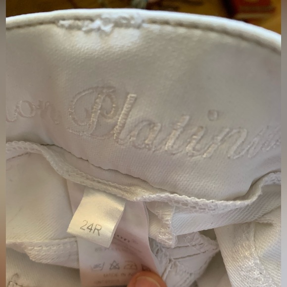 Elation Show breaches - Picture 3 of 3